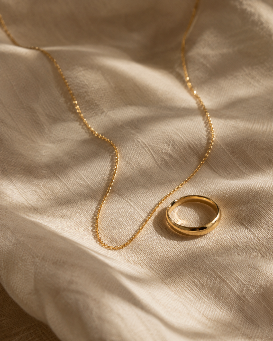 Solid Gold vs Gold-Filled vs Gold-Plated: What's the Difference?
