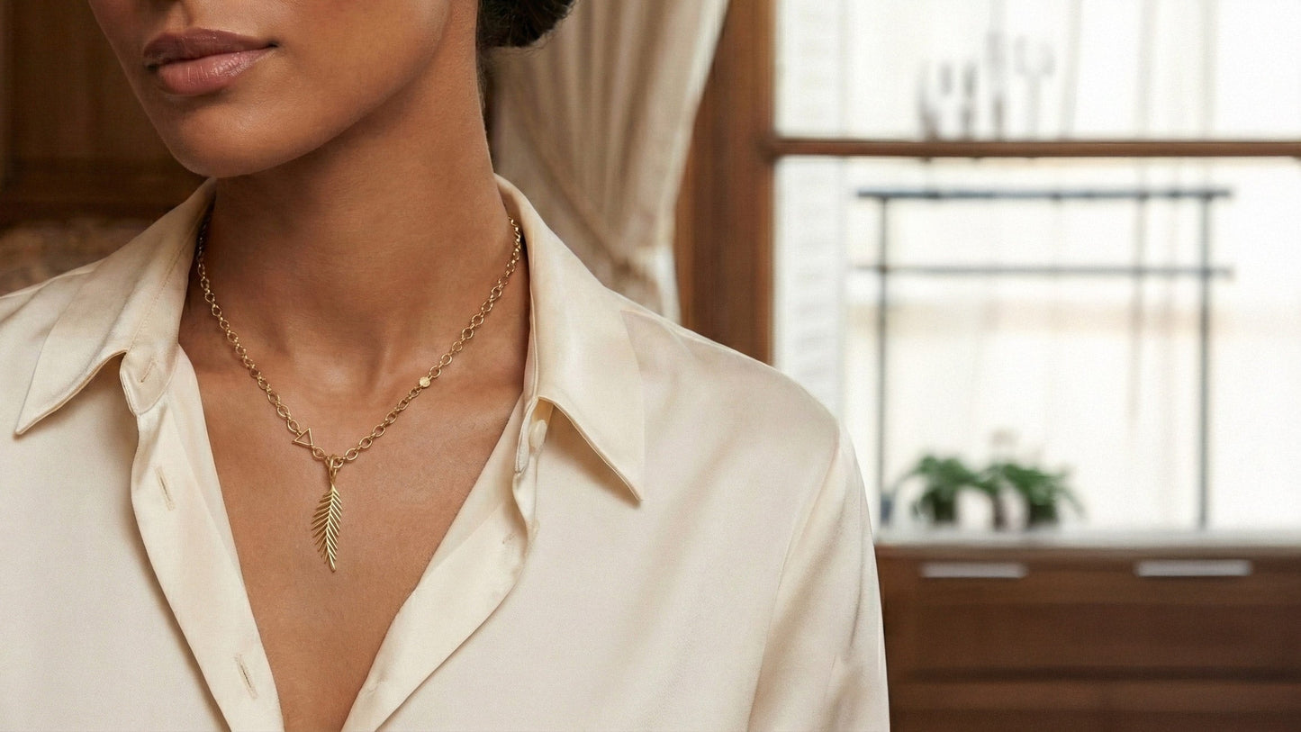 The Ultimate Guide to Everyday Luxury: Why Solid Gold Wins Over Vermeil
